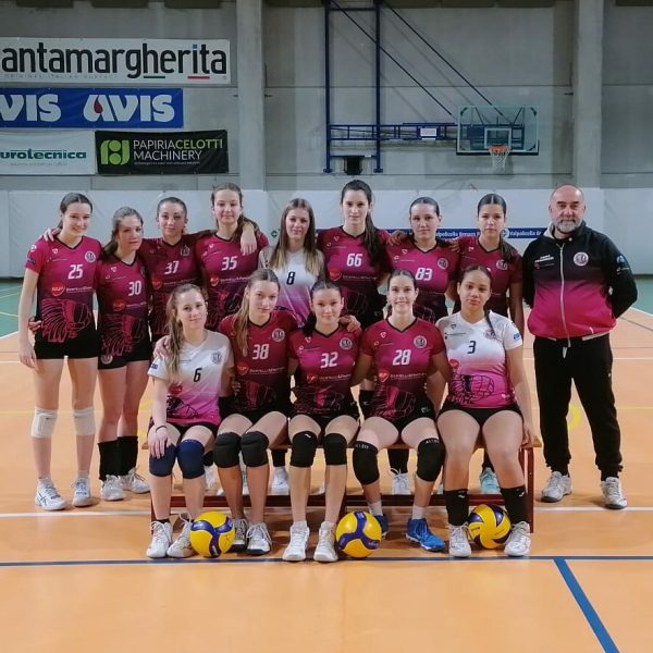 U16 Rosa